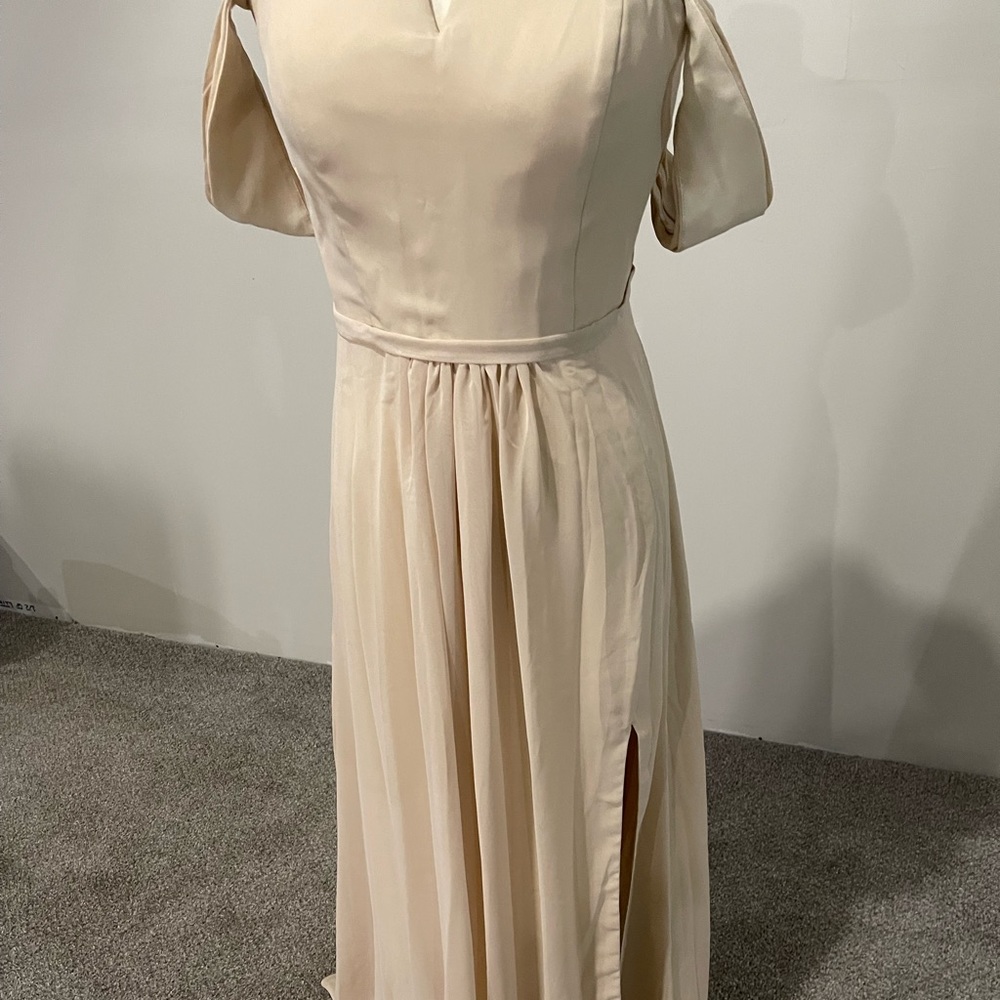 Champagne, off the shoulder, flowy dress. Size 16w